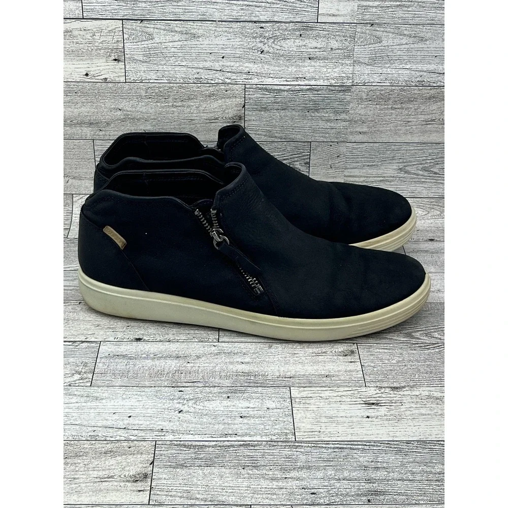 ECCO Soft 7 Shoes Mens Sz 8.5 42 Black Leather Side Zip Comfort Sneakers Casual‎